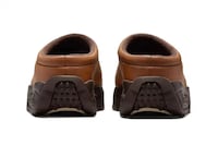 Neutral Outdoor Slip‑ons Image 3