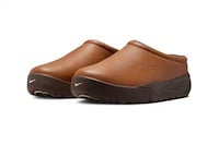 Neutral Outdoor Slip‑ons Image 4