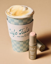Energizing Eye Balms Image 3