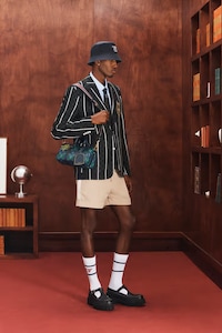 Luxe Tailored Fall Menswear Image 3