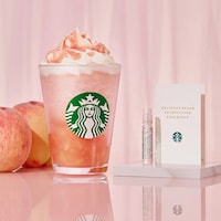 Peach Drink-Themed Fragrances Image 1