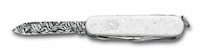 Minimalist Multipurpose Pocket Knives Image 3