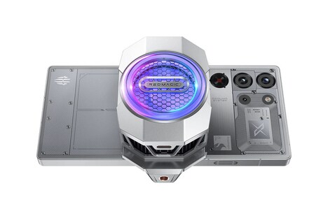Liquid Metal Smartphone Coolers