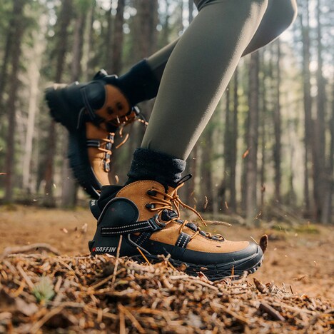 High-Performance Sleek Hiking Boots