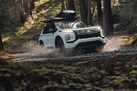Outdoorsy Rugged SUV Designs Image 1