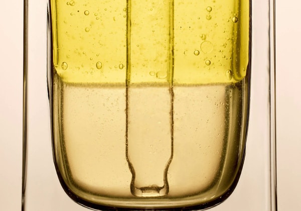 Bi-Phase Brightening Oils