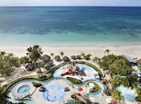 Family-Focused Resort Promotions Image 2
