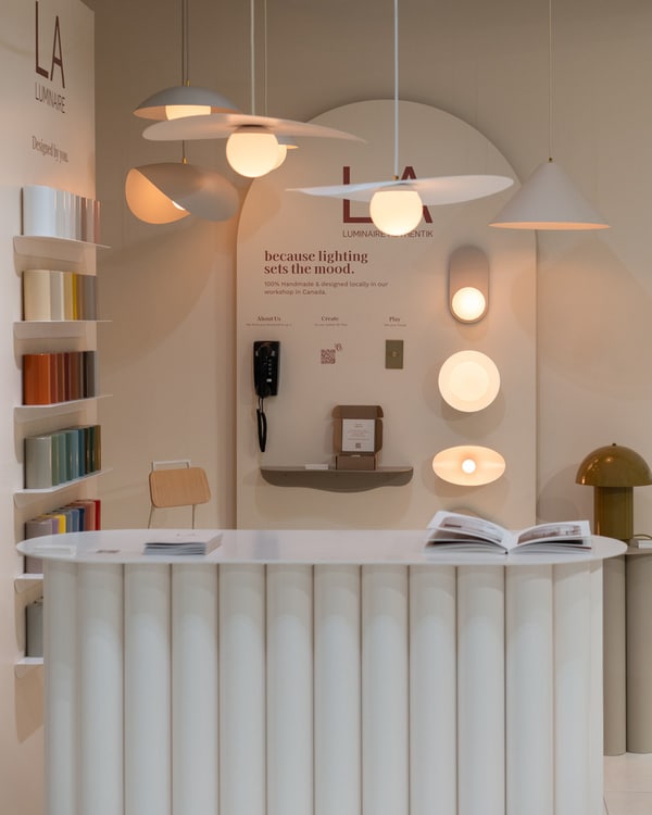 Customizable Lighting Retail Experiences