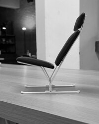 Modernist Ski-Inspired Chairs Image 2