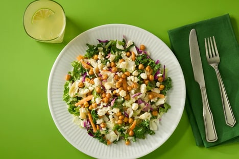 Vibrant Mediterranean Salad Kits