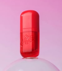 Derm-Approved Lip Serums Image 4