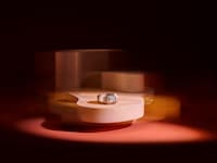 AI-Powered Diamond Rings Image 4