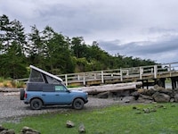 Aftermarket SUV Pop-Up Tents Image 3