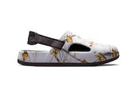 Camouflage Pattern Slides Image 2