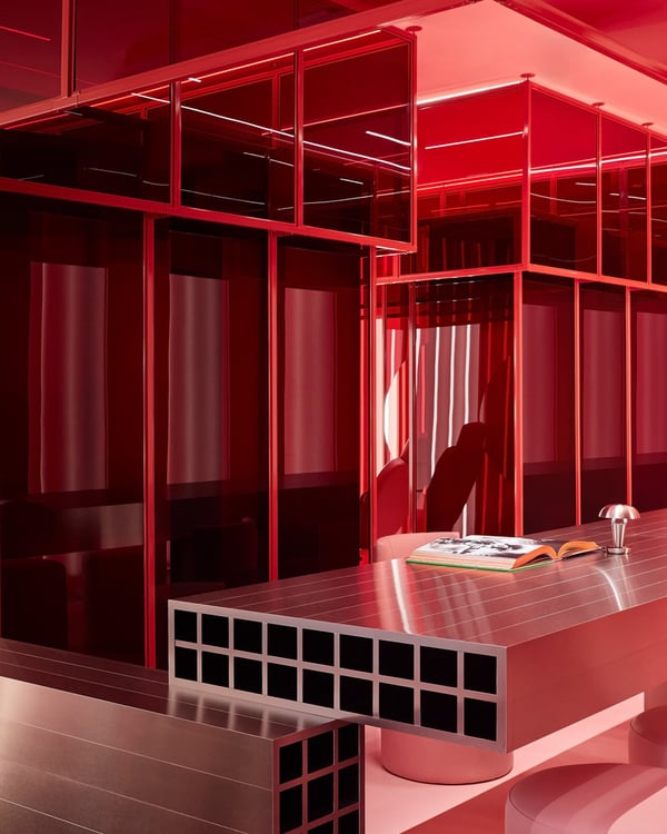 Monochromatic Cosmetic Clinics