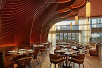 Curvaceous Restaurant Interiors Image 3