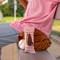 Cheesecake-Flavored Sunflower Seeds Image 2