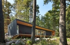 Artistic Lakeside Retreats