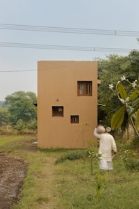 Reinvented Compact Living Image 2