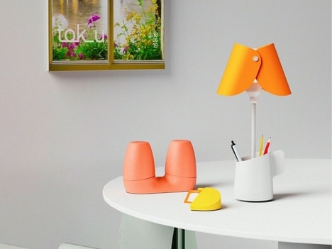 Interactive Meeting Objects