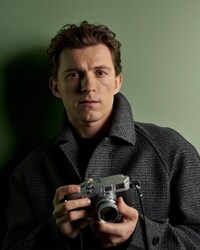 Actor-Fronted Men's Fragrance Campaigns Image 2