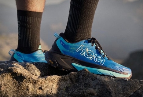 Ultra-Long Run Sneaker Styles