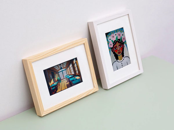 Discreet Digital Art Displays