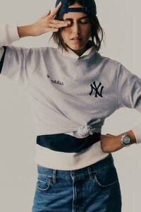 Sporty Heritage Leisurewear Image 2