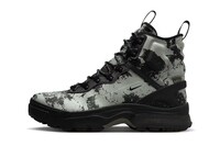 Chic Cyberpunk Boot Designs Image 1