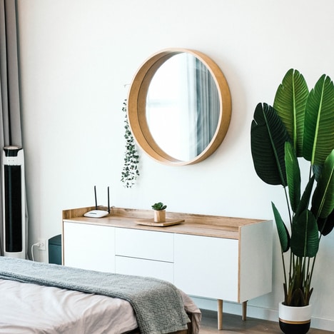 Sleek Pollution-Reducing Paints