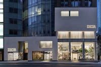 Flagship Spa-Equipped Fashion Retailers Image 2