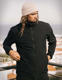 Chic Scandinavian-Style Jackets Image 6