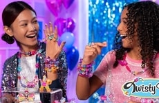 Collectible Wear-and-Share Jewelry