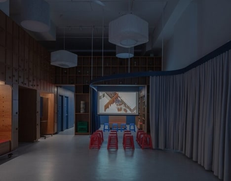 Adaptive Community Hubs