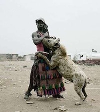 Tasseled Tribal Fashion Image 8