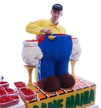 Life-Sized Game Characters Image 4