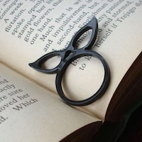 Bespectacled Rings Image 2