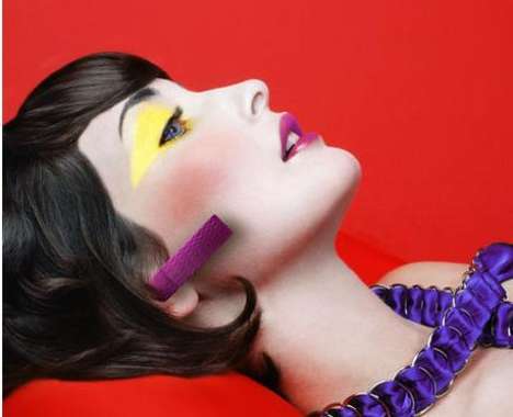 14 Fashionable Female Headsets