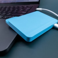 Icon-Shaped USB Drives Image 3