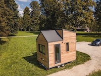 Ultra-Efficient Tiny Homes Image 1