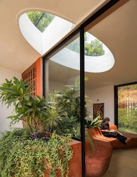 Biophilic Mountain Retreats Image 3