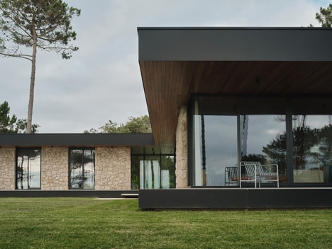Contemporary Coastal Residences