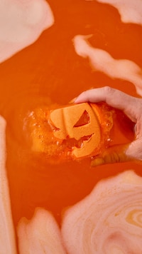 Bath Bomb Diffusers Image 2