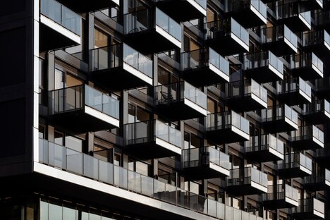 Dynamic Residential Complex Facades