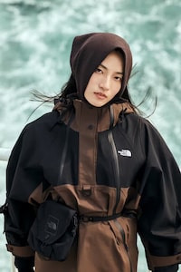 Urban Modular Outerwear Image 4