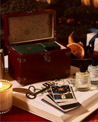 Luxe Fragrance-Filled Trunks Image 5