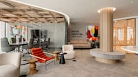 Contemporary Office Design Image 1