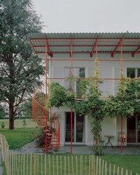 Renovated Multi-Gen Homes Image 2