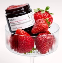 Strawberry-Enhanced Multi-Acid Peels Image 1