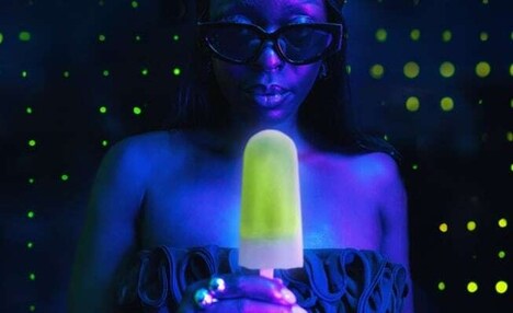 Glowing Functional Ice Pops